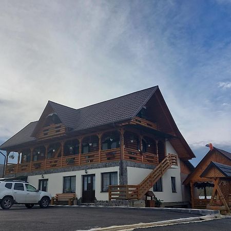 Pensiune Agroturistica "Casa Teodora" Budeşti Buitenkant foto