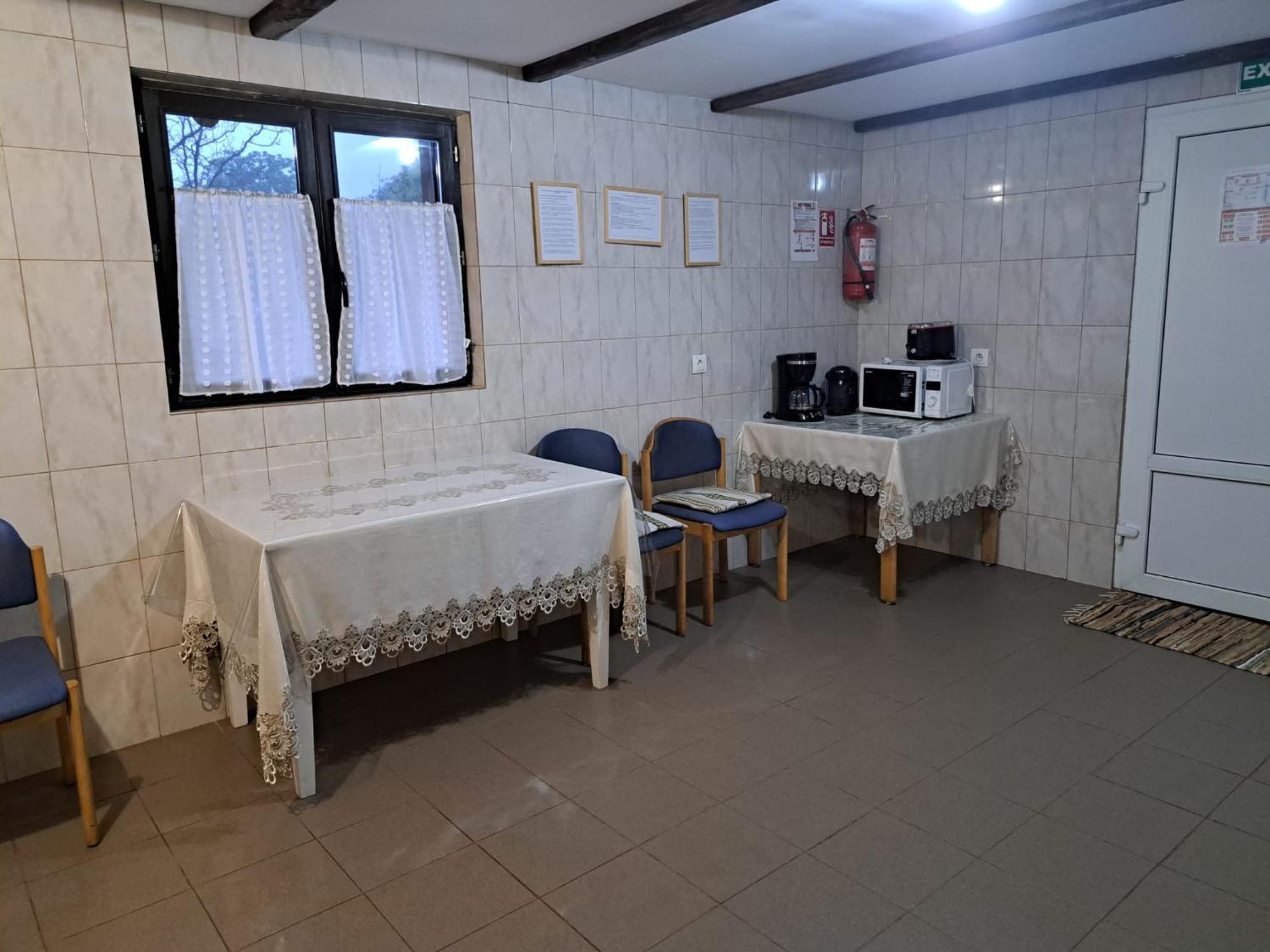 Pensiune Agroturistica "Casa Teodora" Budeşti Buitenkant foto