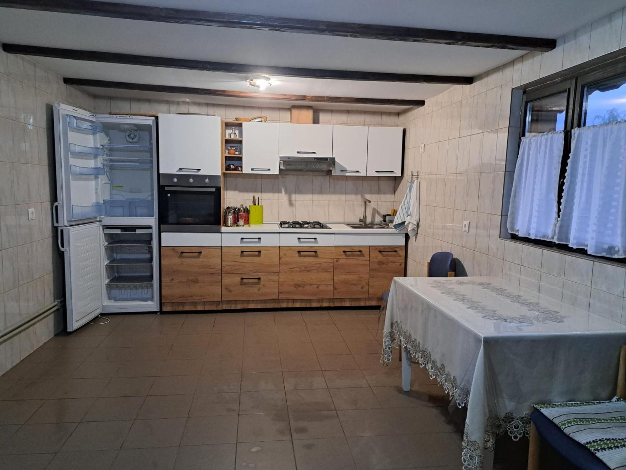 Pensiune Agroturistica "Casa Teodora" Budeşti Buitenkant foto