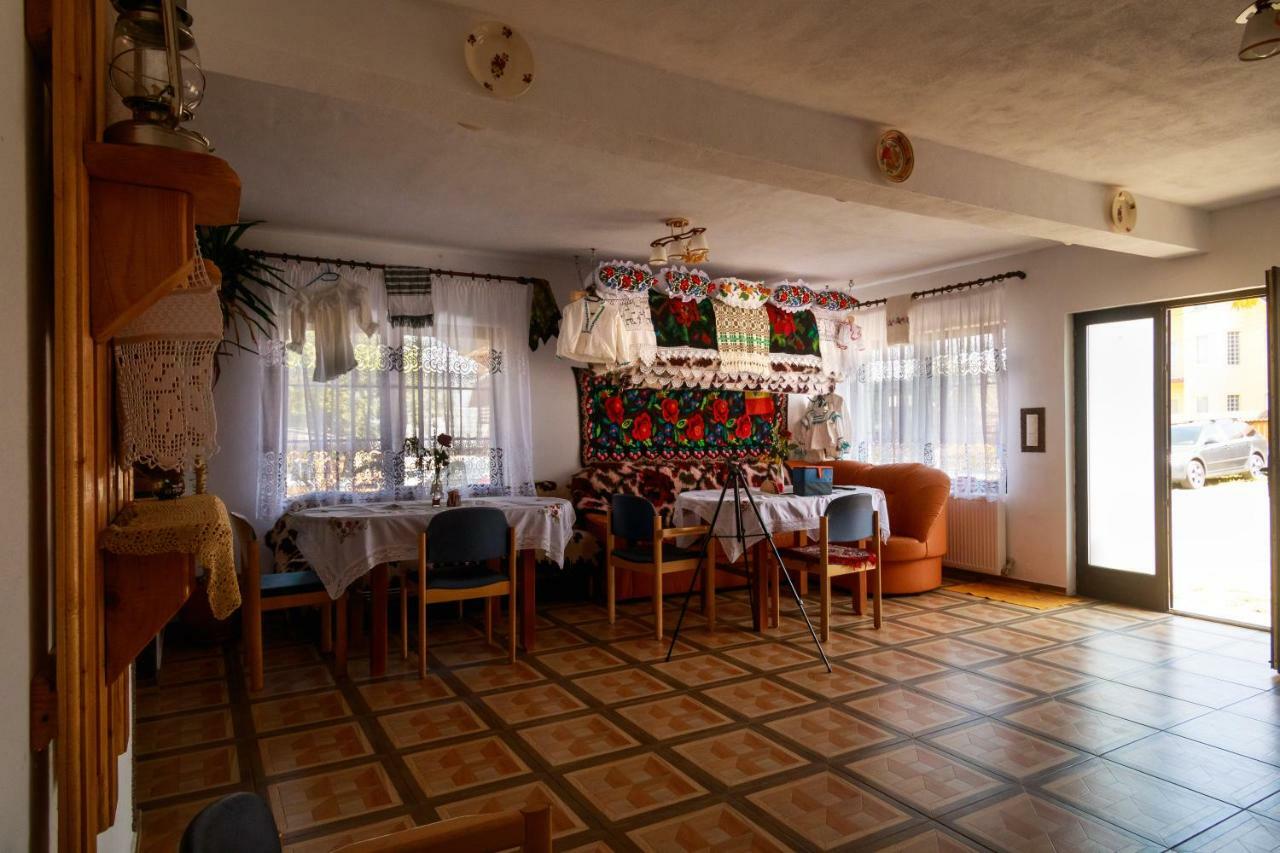 Pensiune Agroturistica "Casa Teodora" Budeşti Buitenkant foto