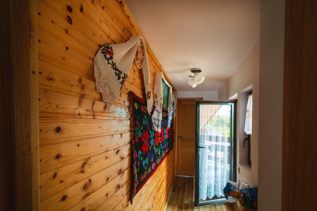 Pensiune Agroturistica "Casa Teodora" Budeşti Buitenkant foto